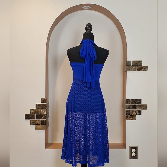 La Vie En Rose Aqua Two-way Lace Skirt-Dress ( Size XS) - Picture 4 of 7